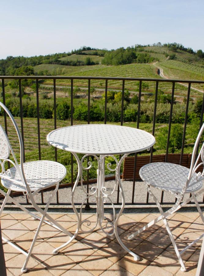 Villa Rocco Country House Ozzano Monferrato 外观 照片