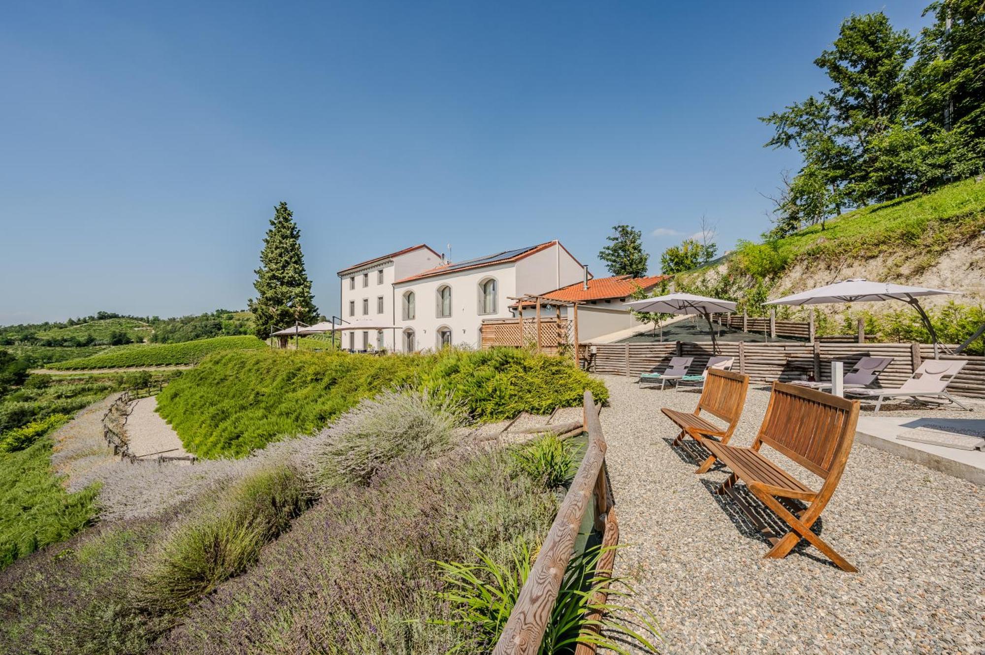 Villa Rocco Country House Ozzano Monferrato 外观 照片